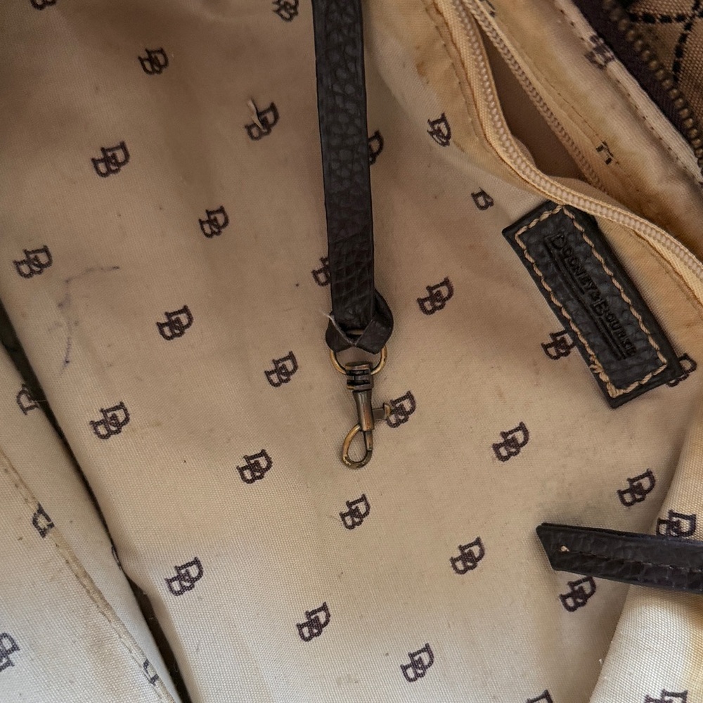 Dooney & Bourke Brown and Tan Signature Bags - Picture 4 of 13